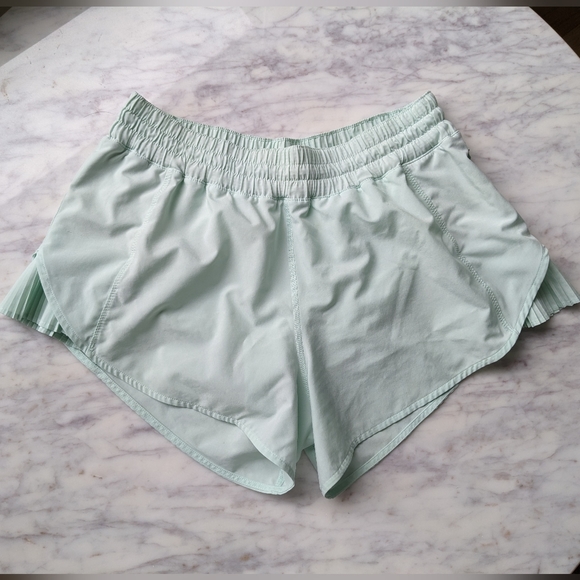 lululemon athletica Pants - Lululemon Pleat to Street Running Active Shorts - 6